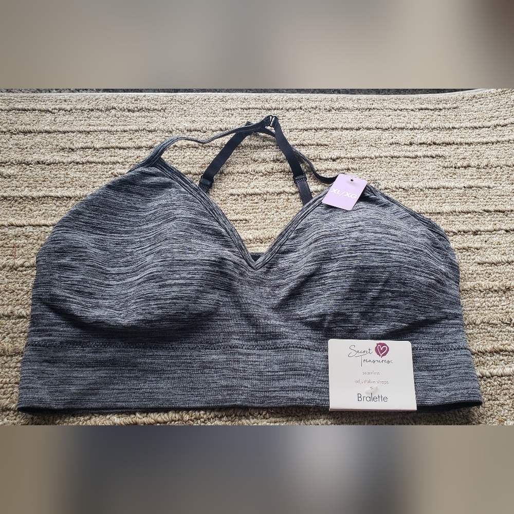 Ladies Secret Treasures Gray Bralette Seamless Adjustable Straps Size XL